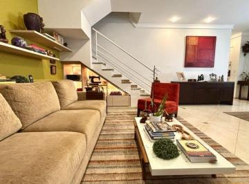 Casa · 157m² · 4 Quartos · 3 Vagas · Casa Reformada em Condomínio Fechado ? 4 Dorms (3 Suítes), Quintal Amplo e Lazer