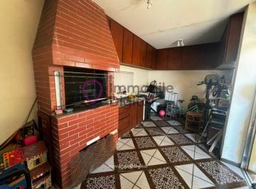 Casa · 250m² · 4 Quartos · 3 Vagas · Casa à vena em Interlagos com  250m² à venda em Interlagos com 4 quartos (1 suíte) e 3 vagas