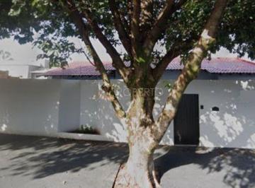 Casa · 396m² · 3 Quartos · 4 Vagas · CASA 02 QUARTOS 01 SUITE CHURRASQUEIRA PRÓXIMO REGIÃO CENTRAL DE PARANAVAÍ PR