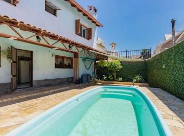 Casa · 245m² · 4 Quartos · 4 Vagas · Casa com 4 dormitórios à venda, 245 m² por R$ 850.000,00 - Sarandi - Porto Alegr