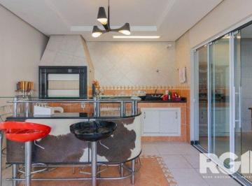 Casa · 192m² · 3 Quartos · 5 Vagas · Casa em Condomínio com 3 Suítes, Espaço Gourmet e 5 Vagas de Garagem