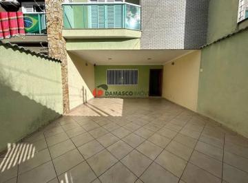 Casa · 210m² · 3 Quartos · 4 Vagas · Sobrado em Olímpico