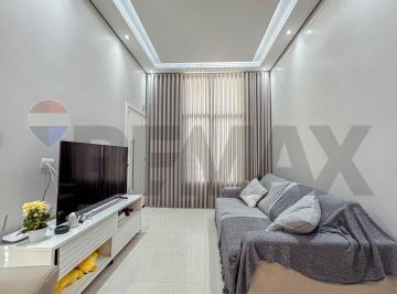 Casa · 80m² · 3 Quartos · Casa a Venda com 3 Dormitorios completa de planejados - Chamonix (Região Leste)