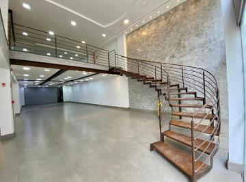 Comercial ·
Loja com mezanino para alugar no Centro - Juiz de Fora|185m²