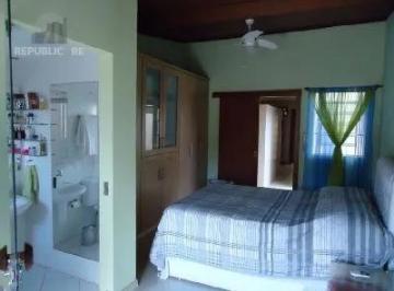 Casa · 117m² · 3 Quartos · SOBRADO NA CIDADE BAIXA
