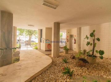 Apartamento · 137m² · 3 Quartos · 1 Vaga · Apartamento amplo no cambuci com 3 quartos e 1suíte