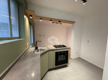 Apartamento · 58m² · 2 Quartos · APARTAMENTO 2 QUARTOS CENTRO HISTÓRICO 100% REFORMADO