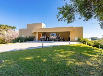 Casa · 980m² · 4 Quartos · 4 Vagas · Casa sofisticada, 980m2, em condomínio no Parque T