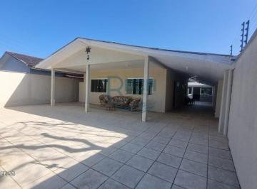 Casa · 255m² · 6 Quartos · 4 Vagas · Casa Proximo ao centro Praia de leste