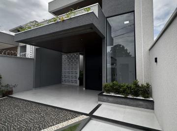 Casa · 130m² · 3 Quartos · 2 Vagas ·
Casa com três suítes plenas - Plano diretor sul