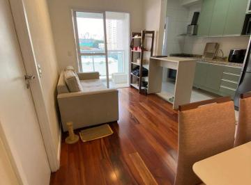 Apartamento de 1 quarto, São Paulo · Apartamento compacto e funcional com varanda na Barra Funda com uma vaga.