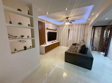 Casa de 2 quartos, Taboão da Serra · Casa com 2 dormitórios e 130 m² à venda em Jardim Salete