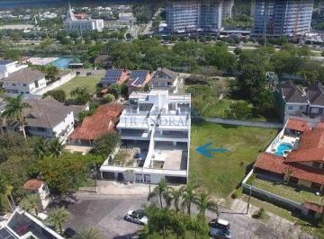 287513.jpg · Casa contemporânea triplex, indevassada, com 522m² e previsão de entrega em Outubro de 2026