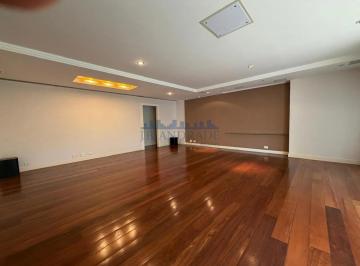 291732.jpg · Jardim Oceânico – 225 m² | 4 Quartos (2 Suítes) | 4 Vagas | Varandão | Próximo ao Metrô e Praia