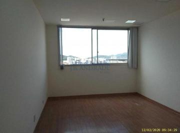 288018.jpg · Sala Madureira