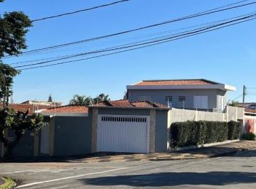 Foto 02 · Se você está procurando a casa dos seus sonhos, não precisa mais procurar! Temos a solução perfeita