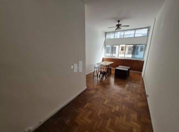 Apartamento · 70m² · 2 Quartos · Alugo apartamento de 2 quartos na Rua Mariz e Barros - Praça da Bandeira!