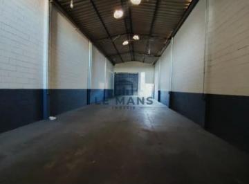 Comercial · 219m² · 2 Vagas · Barracão para locação no bairro Vila Industrial em Piracicaba - SP