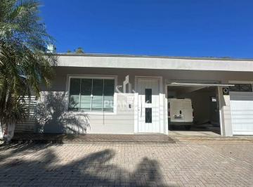 Comercial · 410m² · 1 Vaga · Galpão Comercial/Industrial para Alugar em Brusque - Jardim Maluche (410 m²)