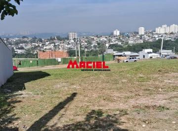Terreno · 343m² · Lote com pequeno Declive e vista para cidade