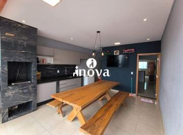 Casa · 159m² · 3 Quartos · 2 Vagas · Casa a venda, bairro Nenê Gomes.