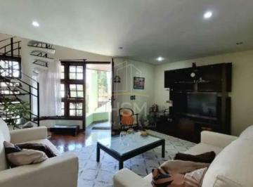 Casa · 220m² · 3 Quartos · 3 Vagas · Sobrado Sofisticado em Nova Petrópolis | 3 Dormitórios, 2 Suítes e Espaço Gourmet Completo
