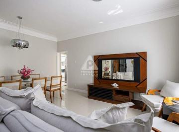 Apartamento · 110m² · 4 Quartos · 1 Vaga · Apartamento na Praia do Flamengo, 4 quartos (sendo 1 suíte), vaga na escritura