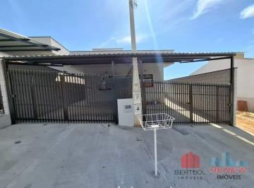 Casa · 70m² · 3 Quartos · 1 Vaga · Casa Térrea Individual para Locação em Vinhedo | Bairro Três Irmãos