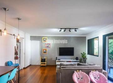 Apartamento · 140m² · 4 Quartos · 2 Vagas · Apartamento de 4 dormitórios em rua tranquila próximo ao Portal do Morumbi.