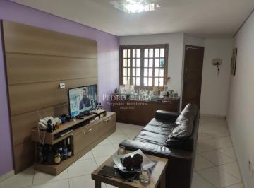Casa · 165m² · 3 Quartos · 2 Vagas · Sobrado com 3 dormitórios sendo 1 suíte e 2 vagas de garagem na Cidade Lider