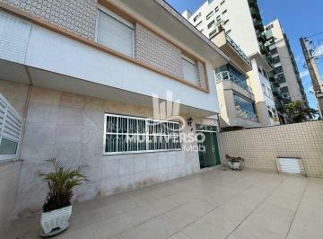 Casa · 236m² · 5 Quartos · 3 Vagas · Casa à venda, 5 quartos no bairro Embaré em Santos