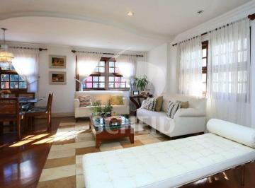 Casa · 295m² · 3 Quartos · 4 Vagas · Casa à venda no Condomínio Green Town no Morumbi. 3 suítes, 4 vagas