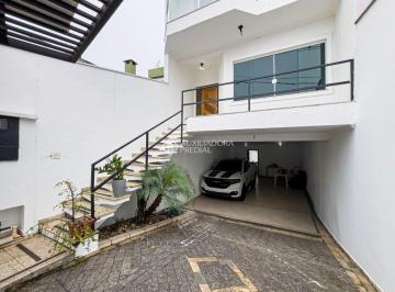 Casa · 240m² · 3 Quartos · 6 Vagas · Sobrado à Venda em Nova Petrópolis