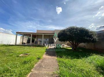 8cc8e24edace36c6070163568cef6dc59e359cb7 · Casa 4 Quartos à Venda em Vicente Pires