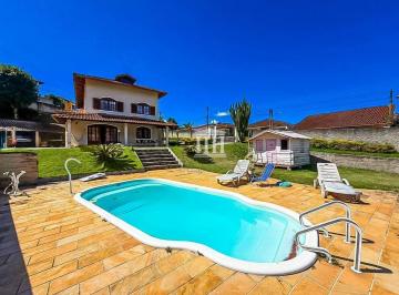 031027e49148b2748ac218bec069dde1ef373974 · Casa com 4 dormitórios à venda, 422 m² por R$ 1.800.000,00 - Golfe - Teresópolis/RJ