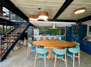 Casa · 330m² · 3 Quartos · 4 Vagas · Swiss Park Campinas - Casa à venda no Swiss Park Campinas | 330m² | 3 suítes | Piscina aquecida e ra