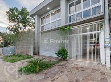 e9970f44 · Casa, 3 dormitórios, 668.38 m², em Igara