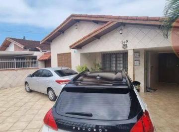 2eb82f0d8e85a5e3f83a10aa80ec0a4c87ed7a99 · Casa com 4 quartos à venda, 144 m² por R$ 643.000 - Solemar - Praia Grande/SP