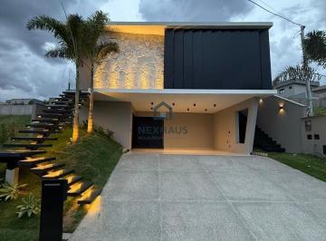 Casa · 241m² · 4 Quartos · 1 Vaga · Linda casa Semi-Térrea á venda no Condomínio Jardins Nápoles !!