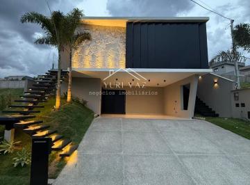 Casa · 241m² · 4 Quartos · 1 Vaga · Linda casa Semi-Térrea á venda no Condomínio Jardins Nápoles !!