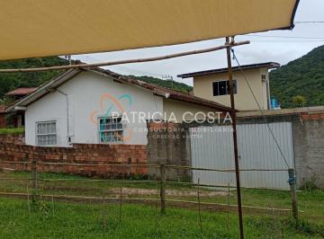 Casa · 110m² · 4 Quartos · 1 Vaga · Casa de Alvenaria à Venda no bairro Ambrósio-Garopaba/SC