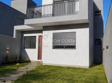 Casa · 106m² · 3 Quartos · 1 Vaga · Lindo Sobrado com 3 Dormitórios à Venda no Ambrósio-Garopaba/SC