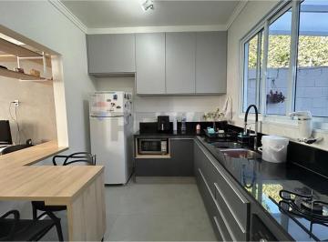 Casa · 90m² · 2 Quartos · 2 Vagas · Casa para locação - Mobiliada I More com praticidade, segurança e a poucos passos do Shopping Valinh