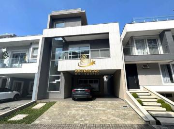 Foto 01 · Impecável casa à venda em Curitiba-PR, bairro Uberaba: 4 quartos, 4 suítes, 3 salas, 6 banheiros, 4