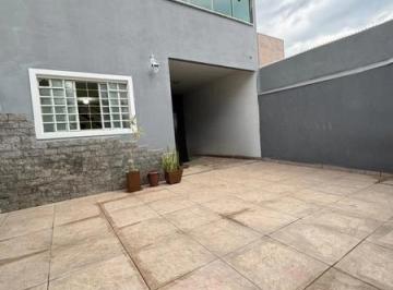 Casa · 180m² · 3 Quartos · 3 Vagas · CASA GEMINADA INDIVIDUAL Á VENDA I