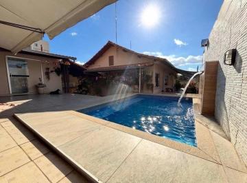 Casa · 219m² · 2 Quartos · 1 Vaga · CASA A VENDA SANTA TEREZINHA