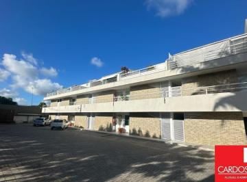 Apartamento · 170m² · 4 Quartos · 2 Vagas · Apartamento Padrão em Lauro de Freitas