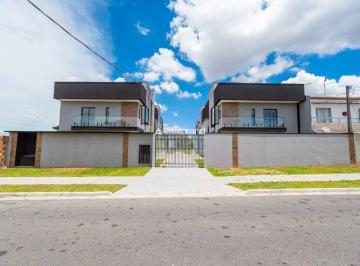 Casa · 130m² · 3 Quartos · 2 Vagas · Sobrado com Suite e Quintal em Condominio