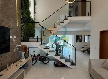 Casa · 250m² · 3 Quartos · 4 Vagas · Casa em Condomínio em Rio Abaixo  -  Atibaia