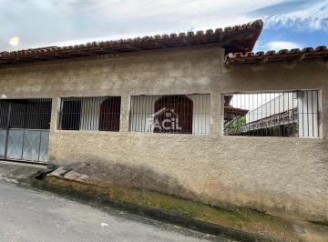 Casa · 4 Quartos · 2 Vagas · Casa à venda em Cariacica Sede com 4 dormitórios - R$ 670 mil